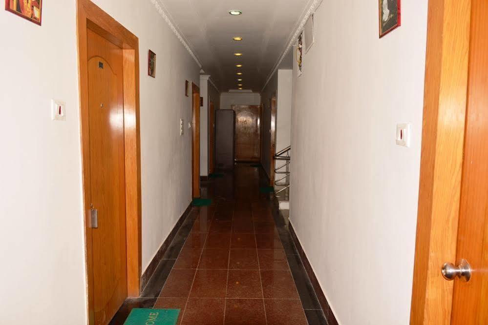 Hotel Thai International Бодх Гая Екстериор снимка
